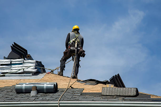 Professional Gutter Installation technician working in Cardwell, MT